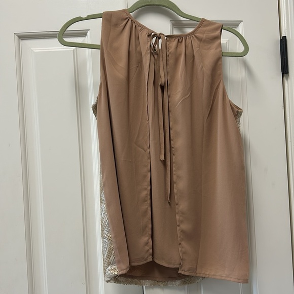 NWT C. Luce gold sequin sleeveless top size small - Picture 3 of 3